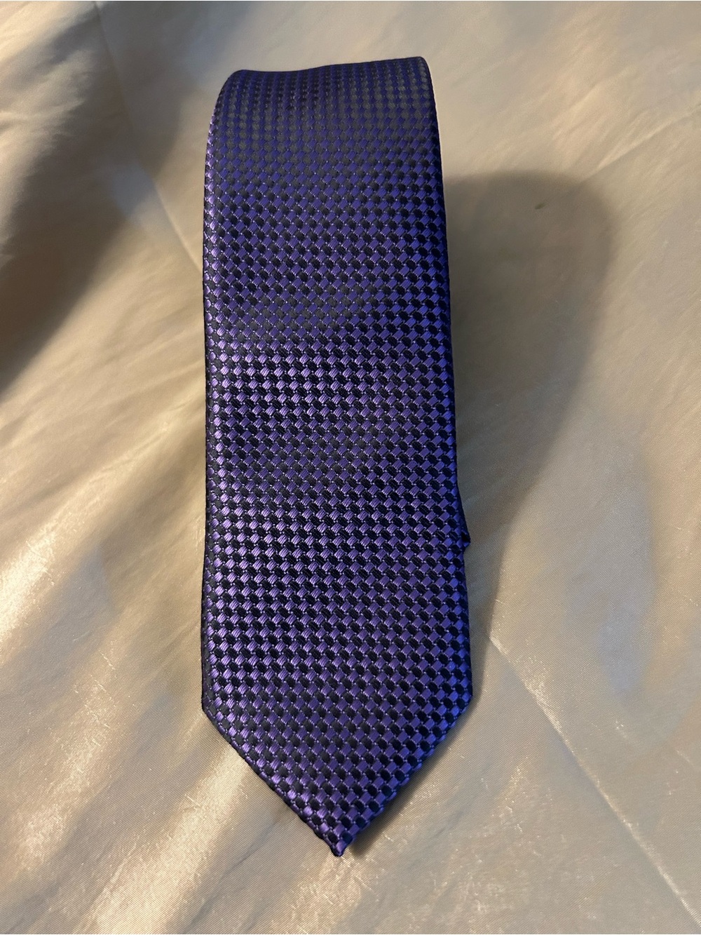 Monticello  Italian 100% silk, Classic Men's Purple Micro-Pattern Tie